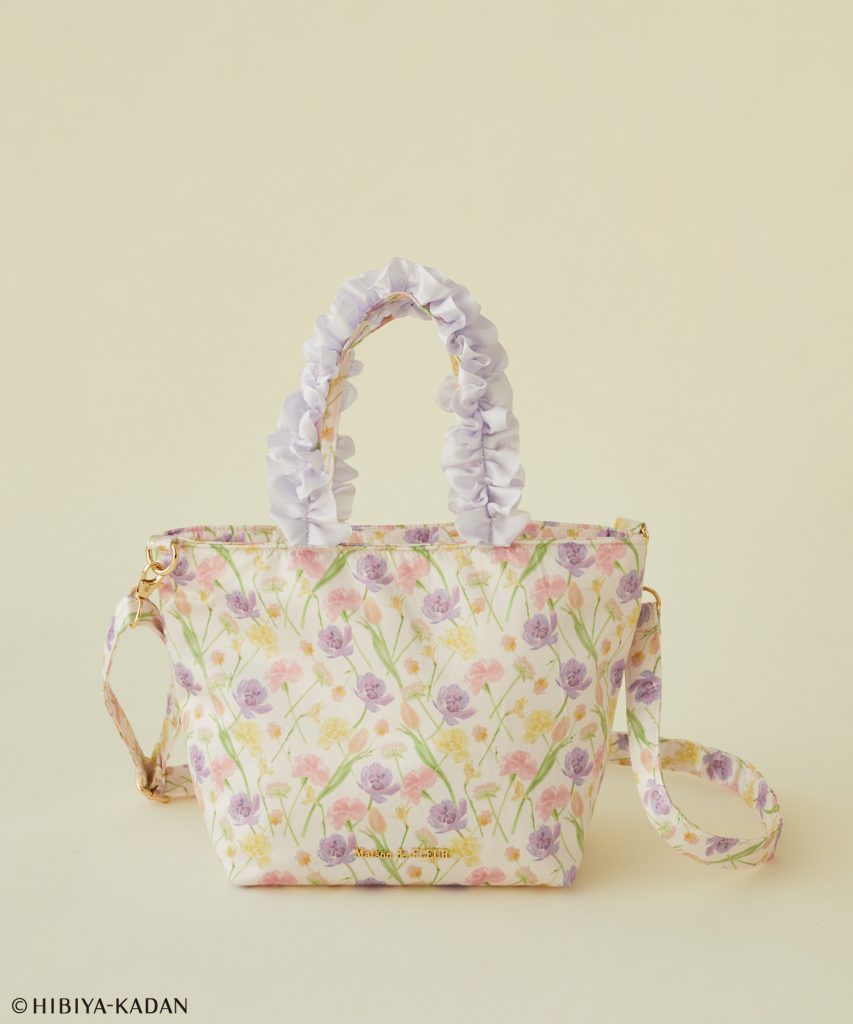 「日比谷花壇コラボ　2Wayショルダーバッグ」（8000円）